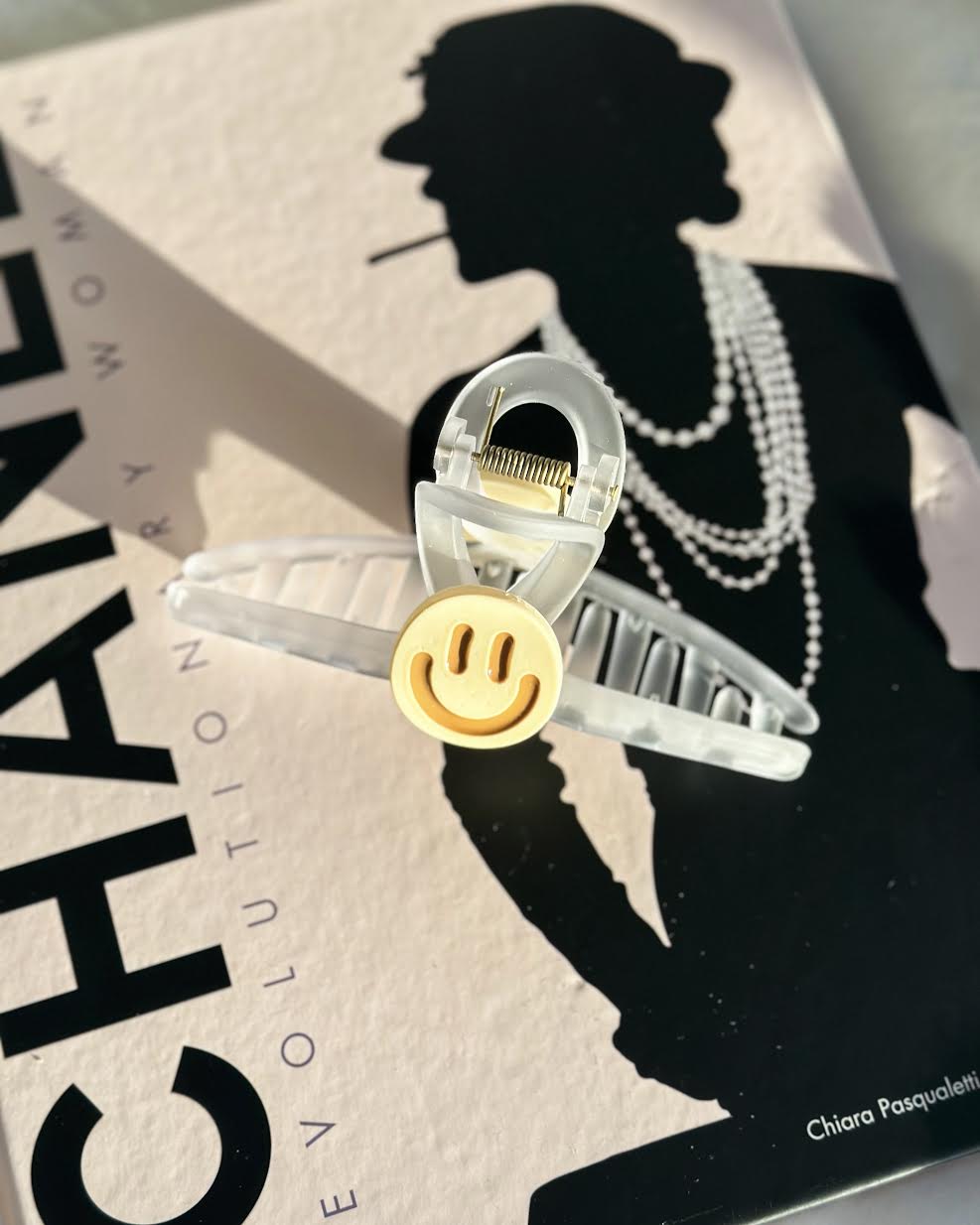 Smiley Face Claw Clip