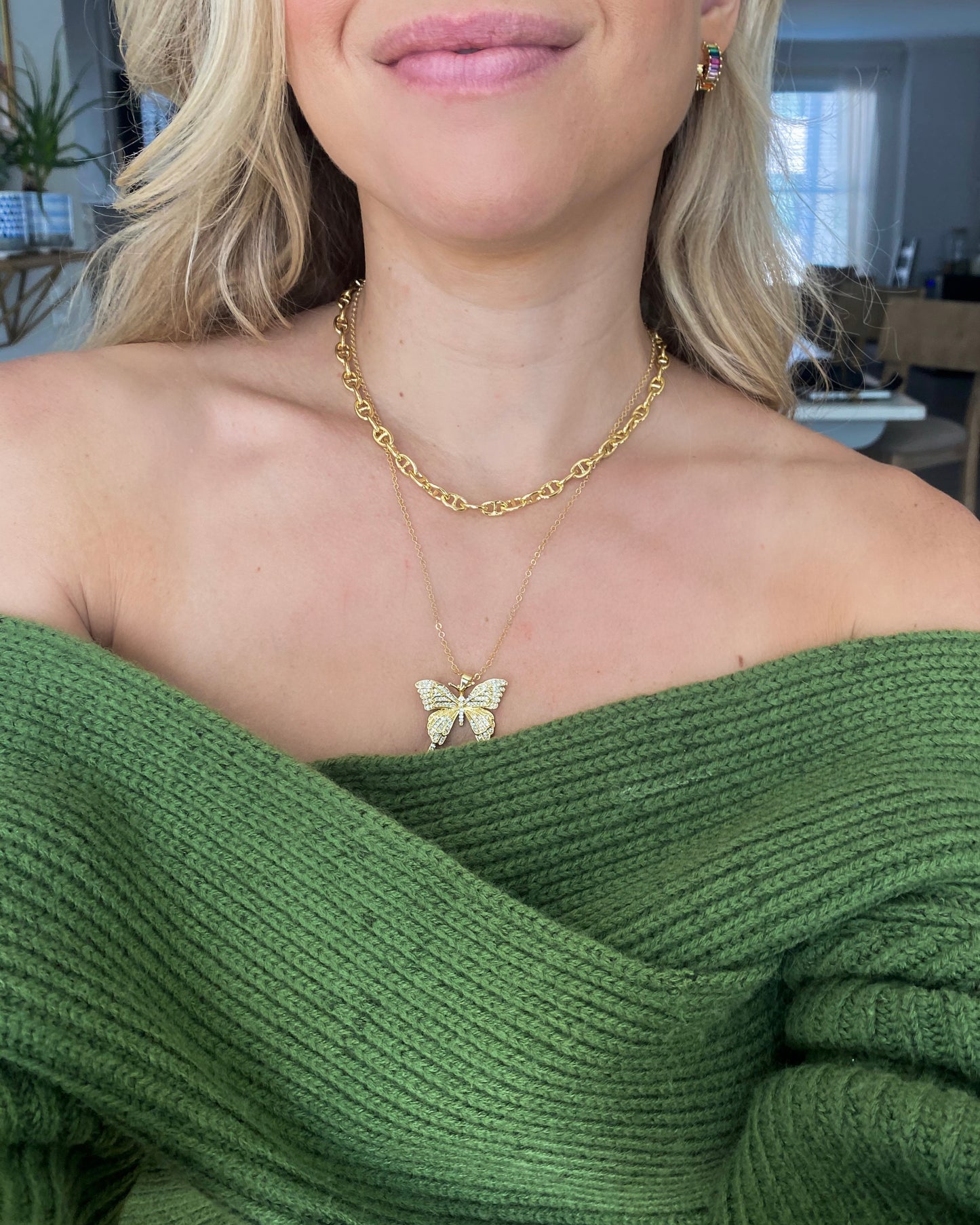 Ava Necklace