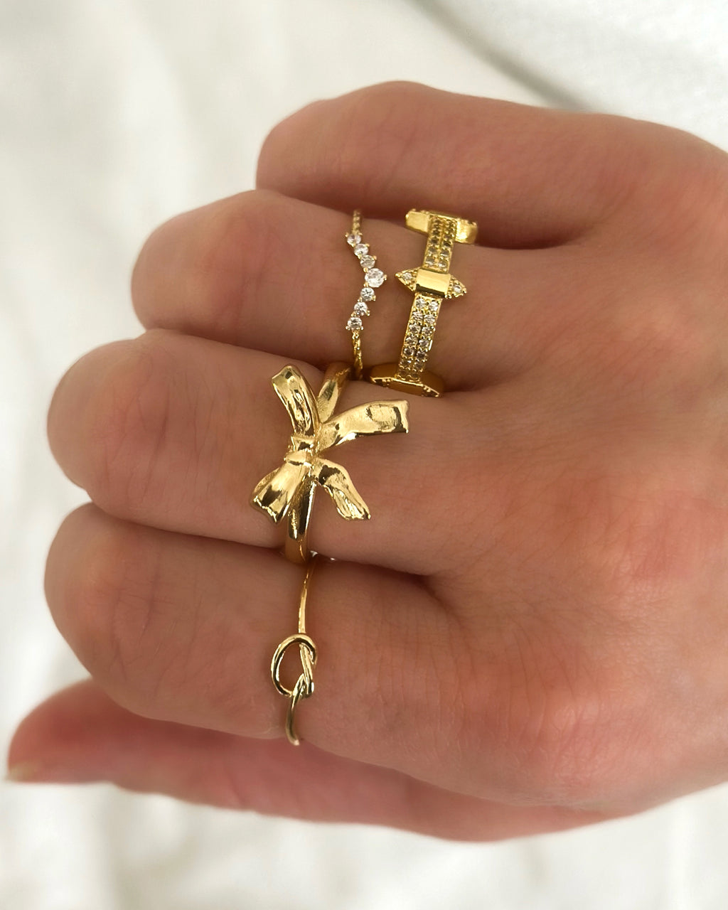 Mini Bow Ring