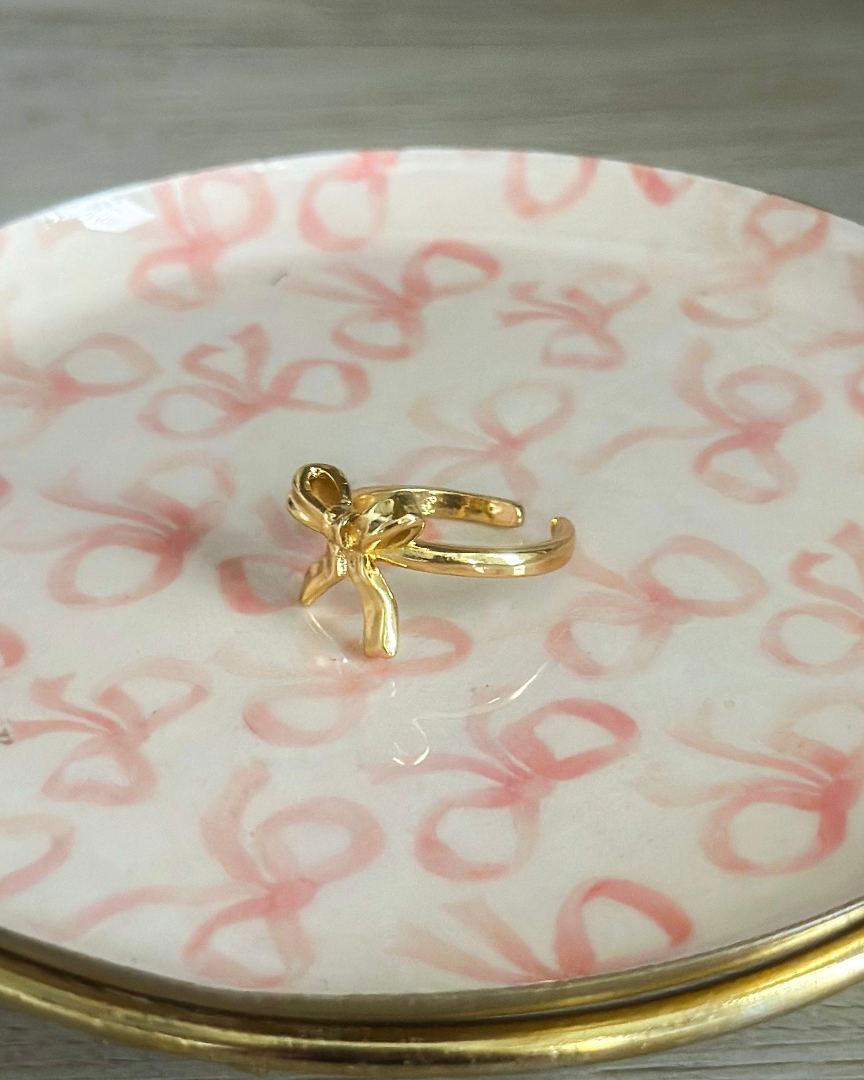 Mini Bow Ring