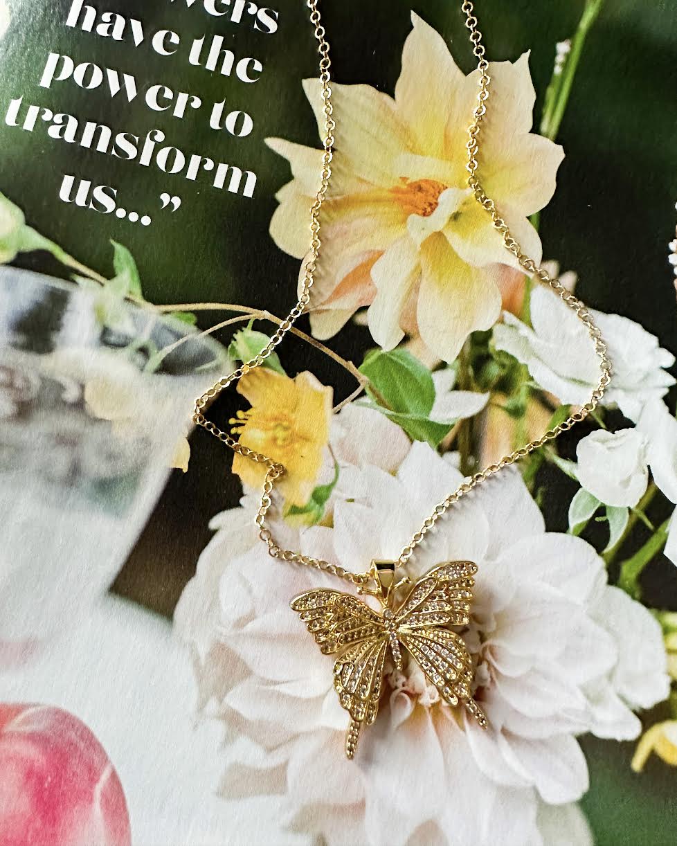 Ava Necklace