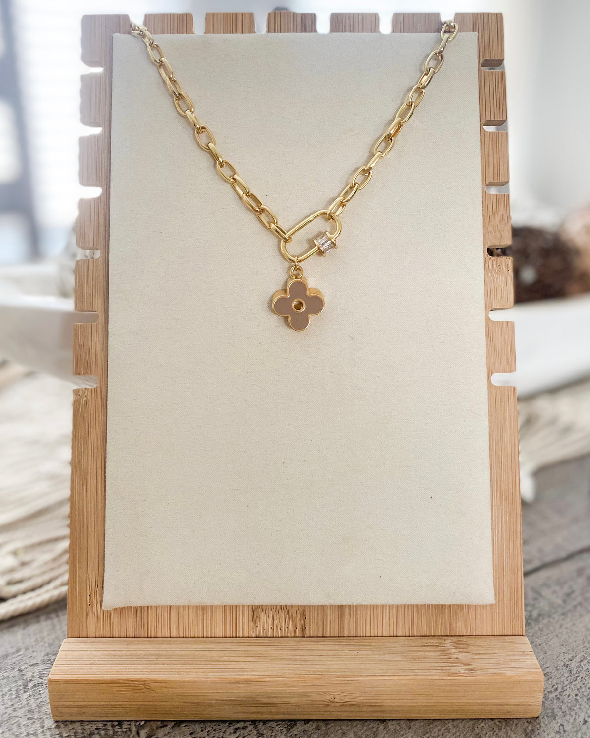 The Fleur (Lavender) Necklace