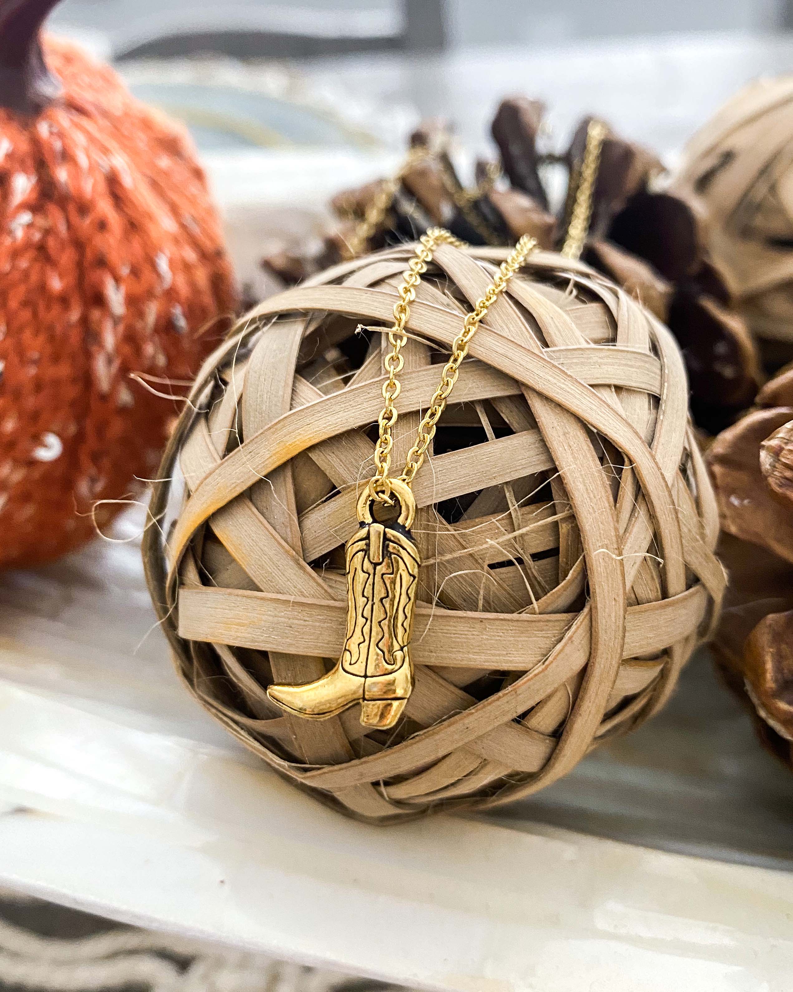 Indio Necklace