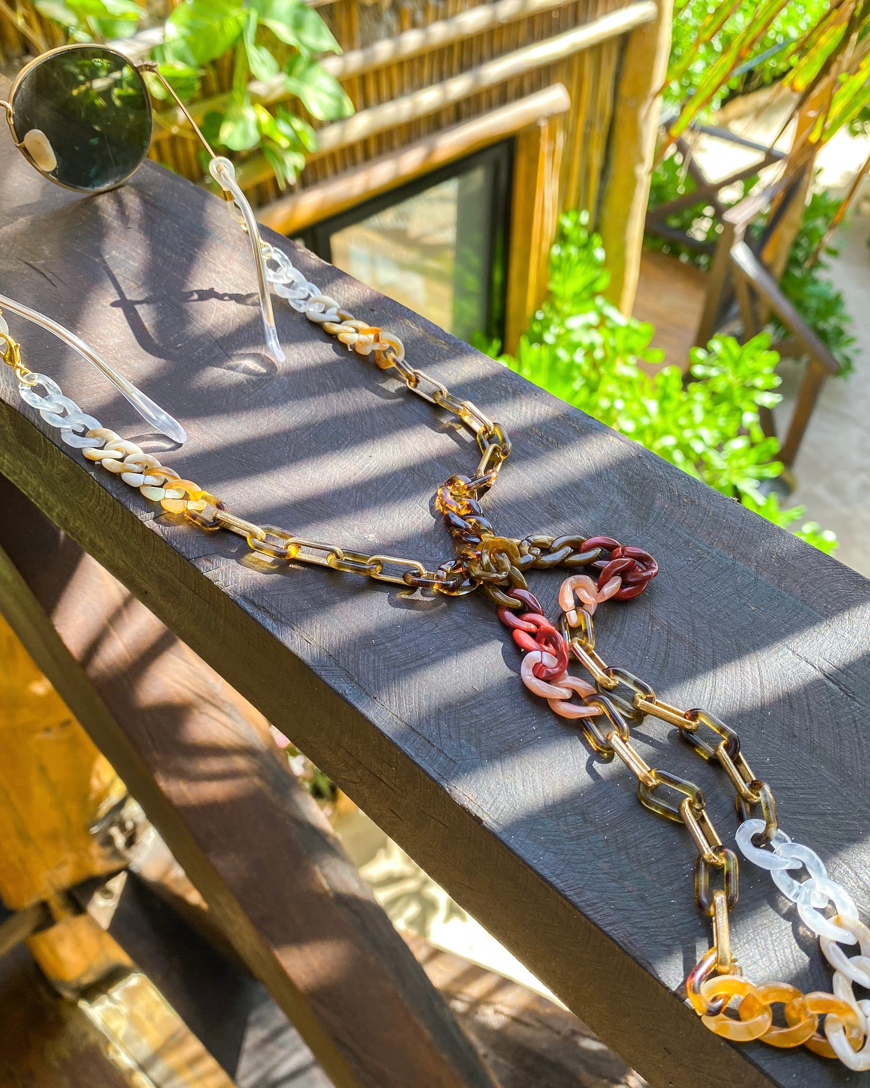 Mixed Coral Sunglasses Chain