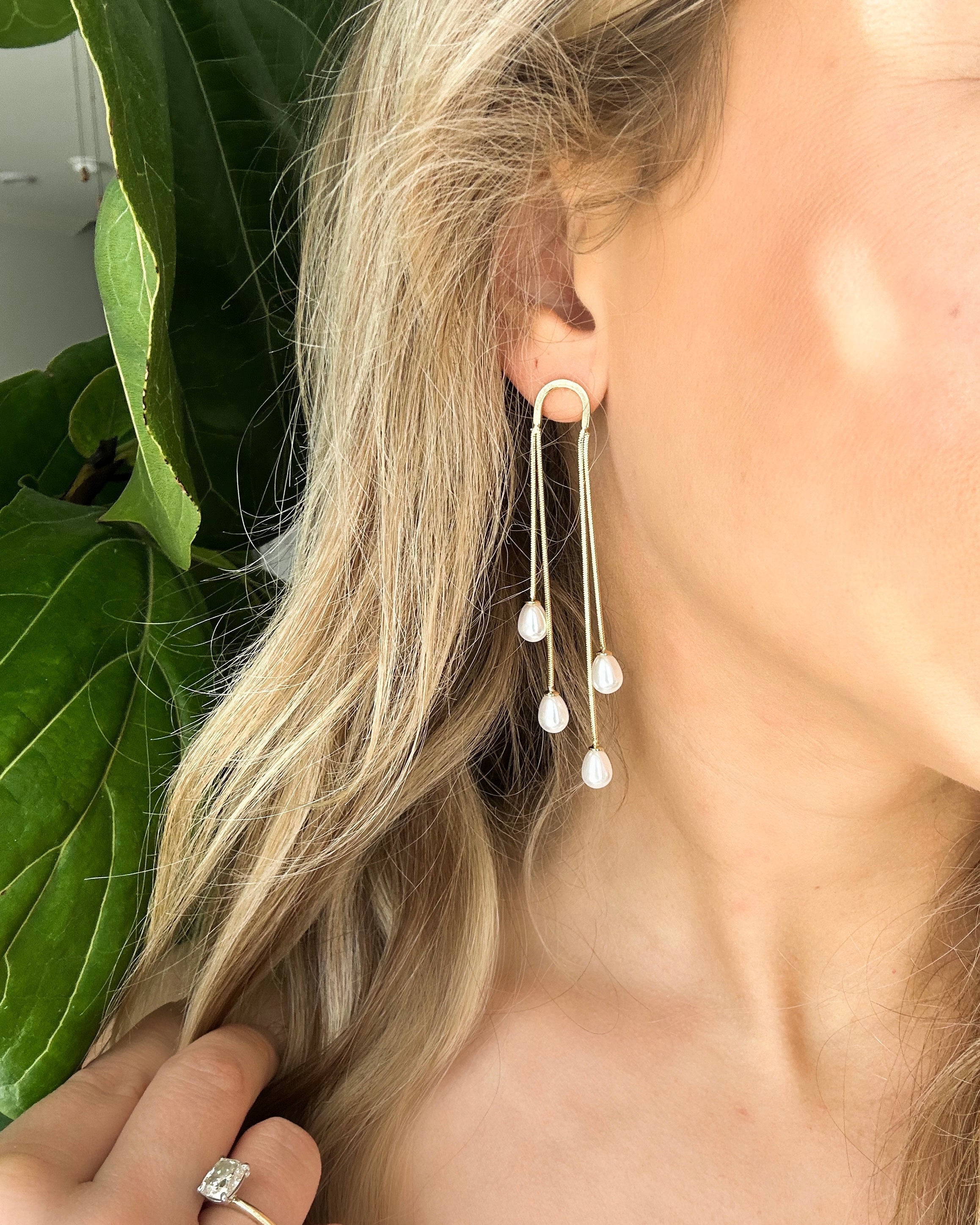 Paris Pearl Drop Earrings
