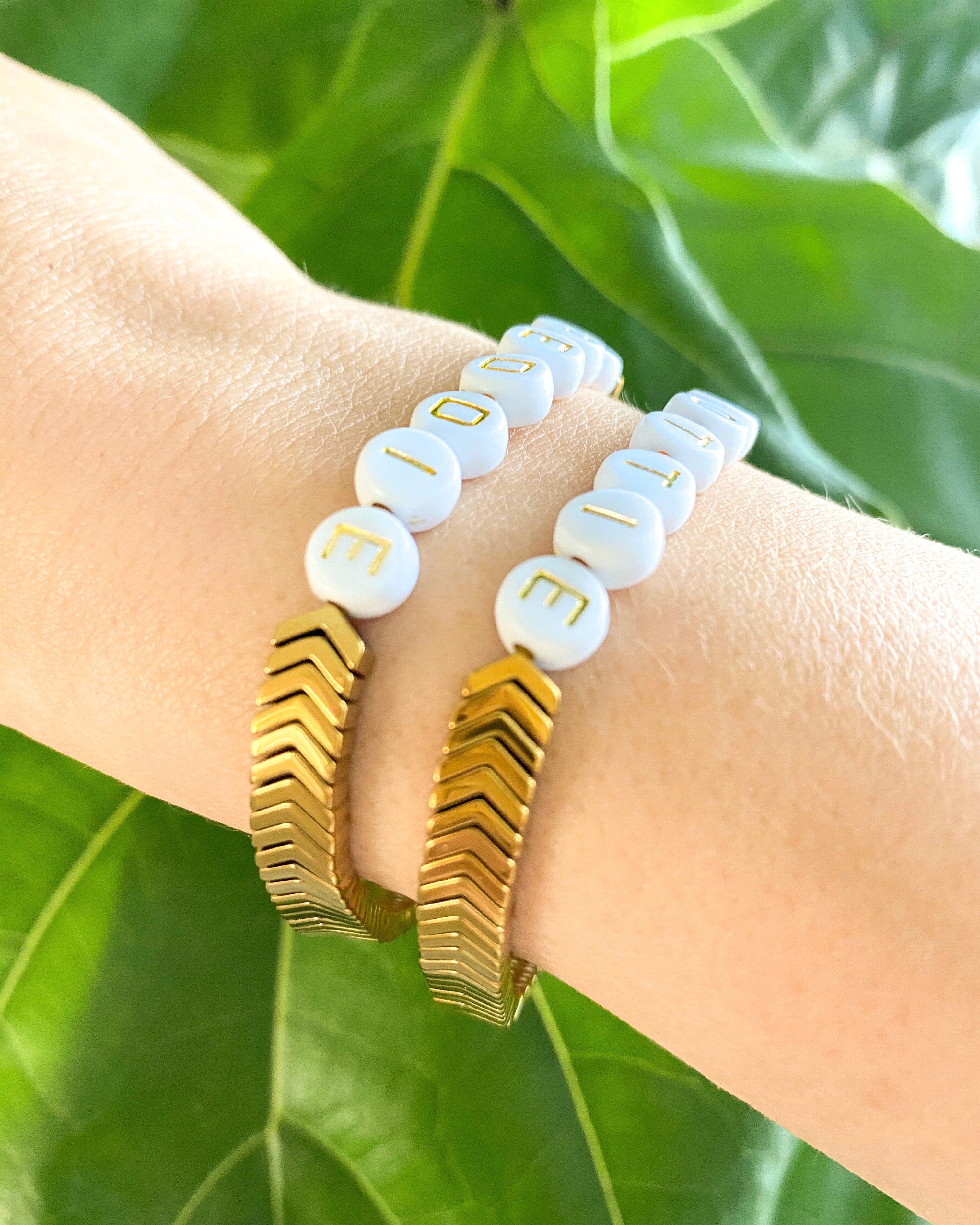 Personalized Gold Arrow Bracelet