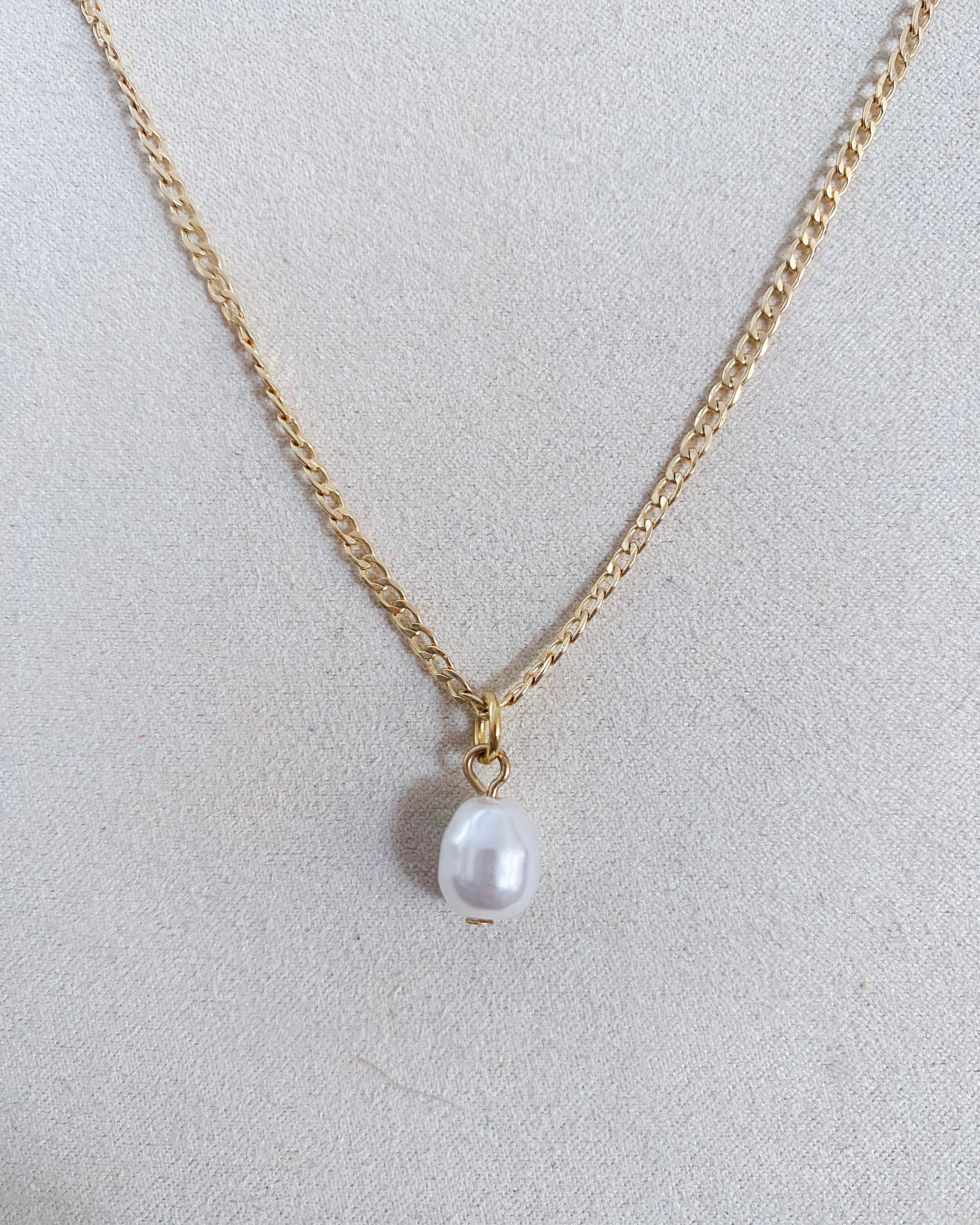 Lucy Necklace